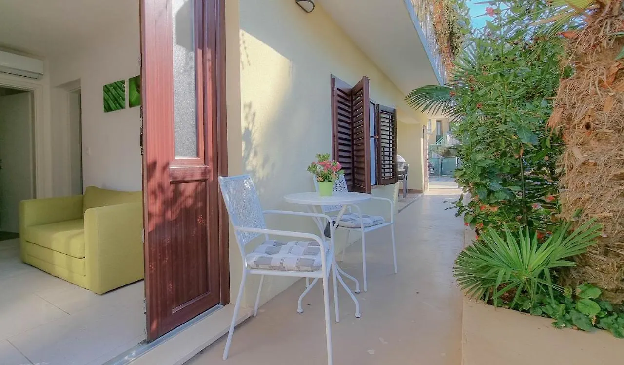 Apartment Fiore Two Novigrad